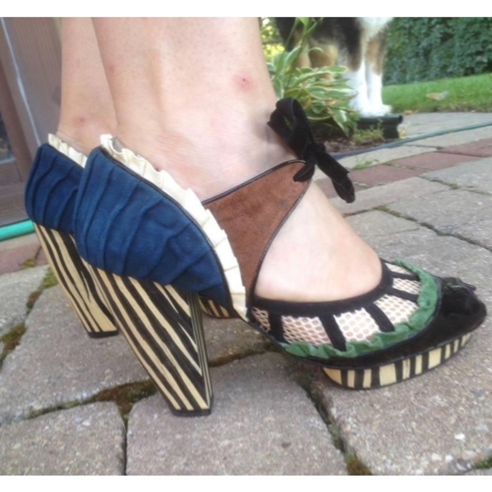 Kron by KronKron Platform Peep Toe Pleated Velvet Patent Leather Mesh Wood Heels
